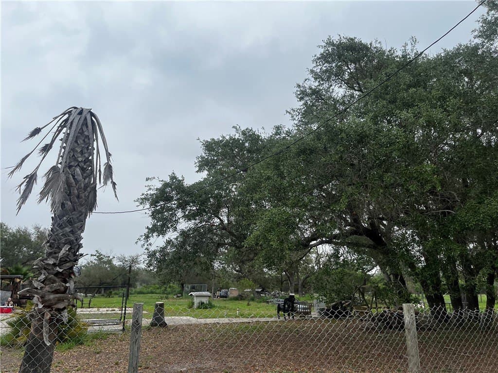 1 acres in Aransas County - photo 9