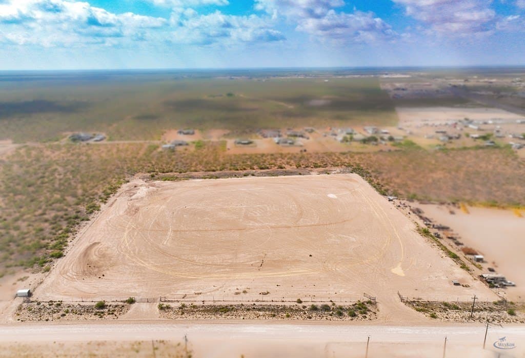 12.35 acres in Ward County gallery image 3