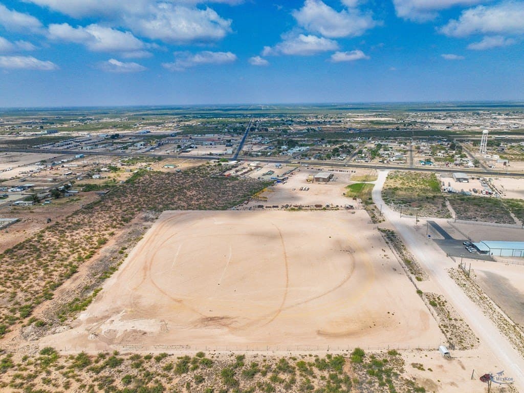 12.35 acres in Ward County - photo 32