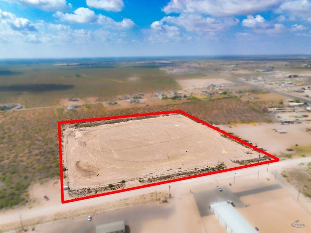 12.35 acres in Ward County - photo 34