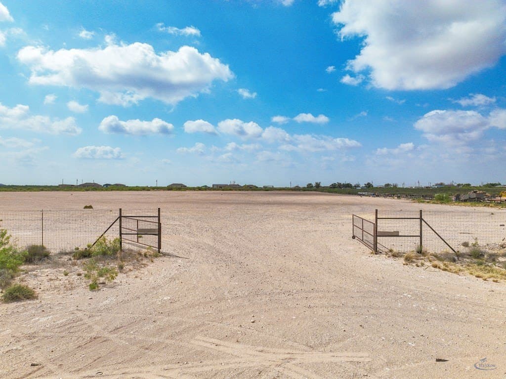 12.35 acres in Ward County - photo 43