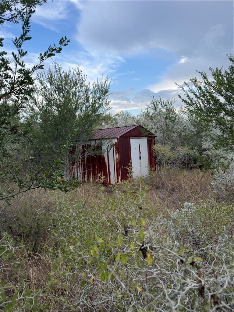 11.91 acres in Live Oak County