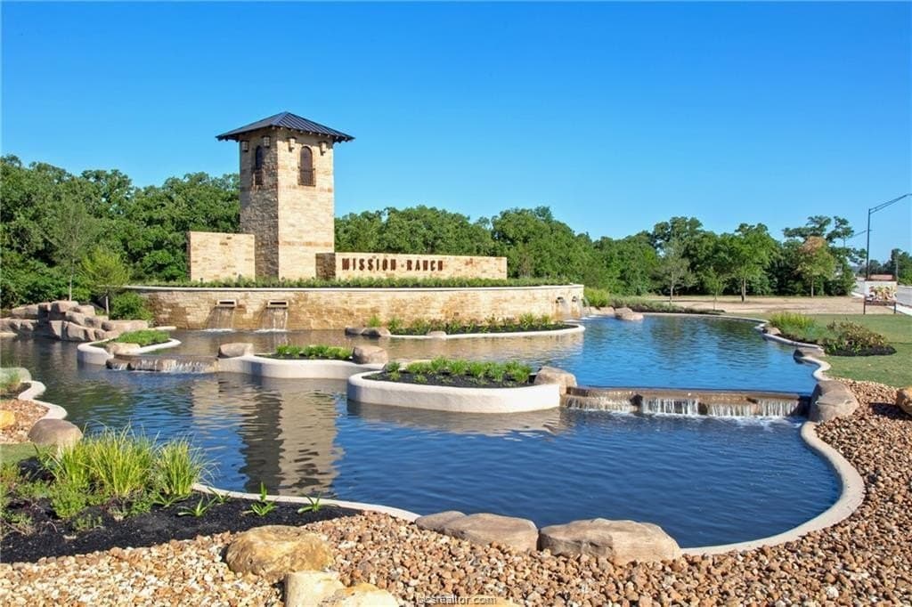 0.35 acres in Brazos County gallery image 2