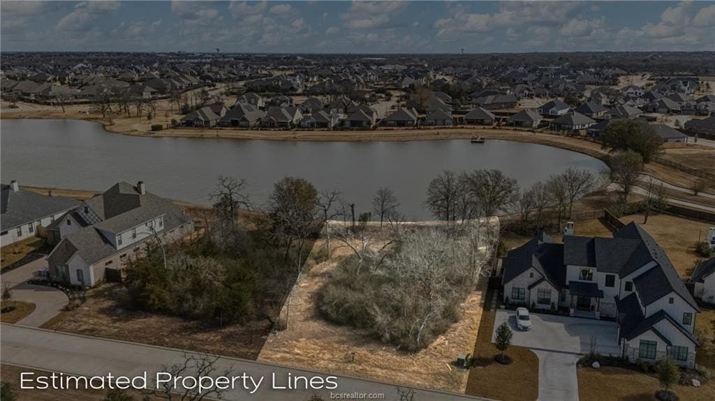 0.35 acres in Brazos County gallery image 3