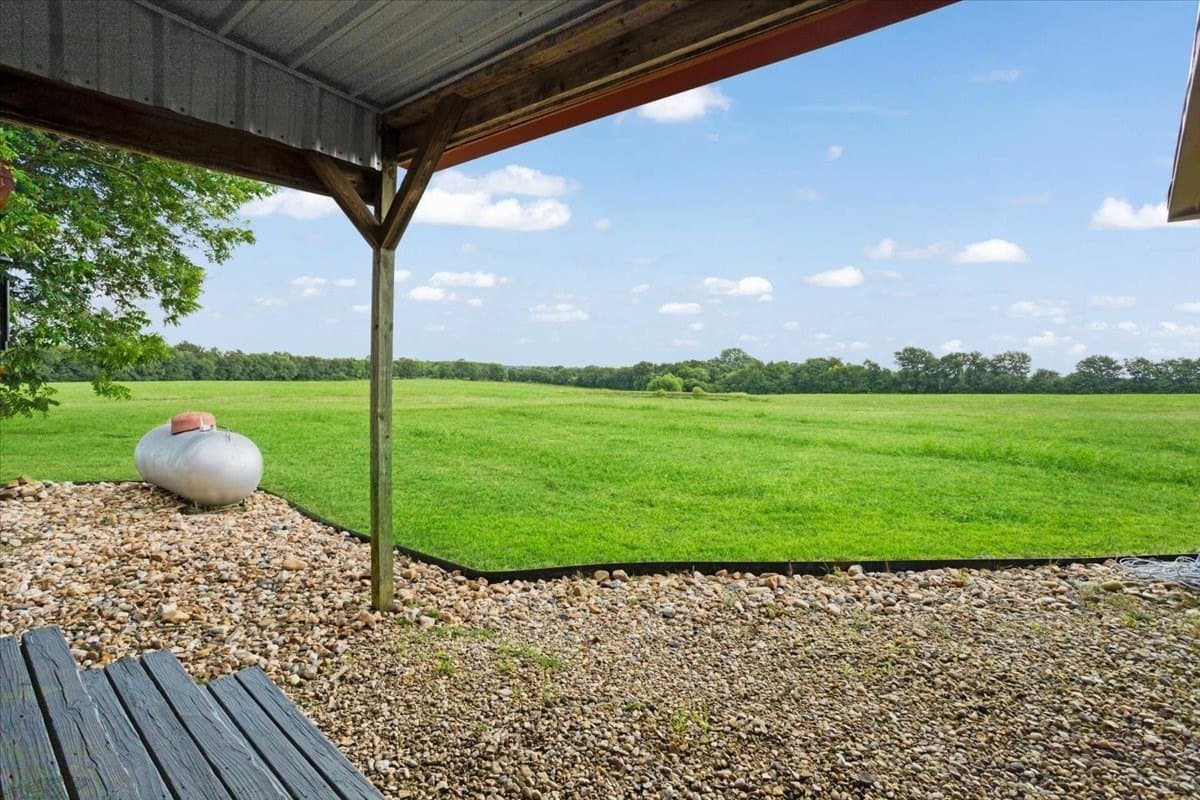 70.22 acres in Lamar County - photo 8