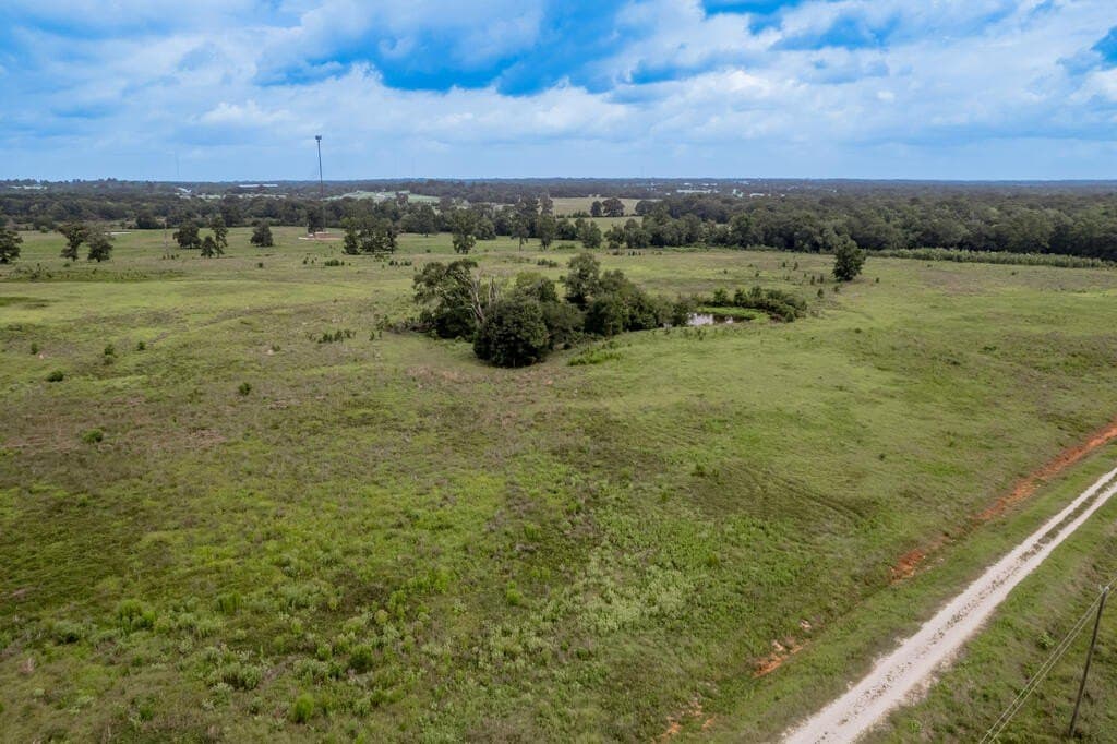 10.01 acres in Texas County - photo 4