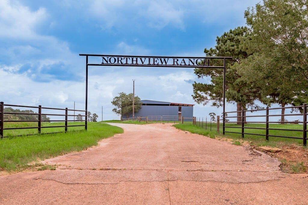 10.01 acres in Texas County