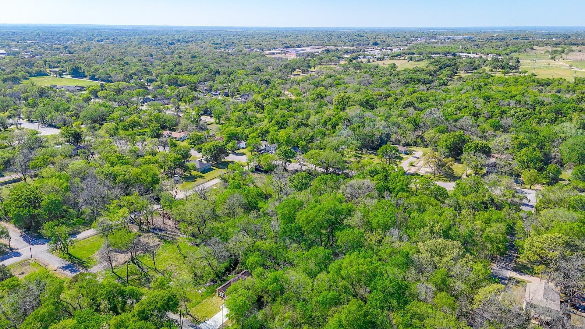 0.65 acres in Navarro County - photo 15