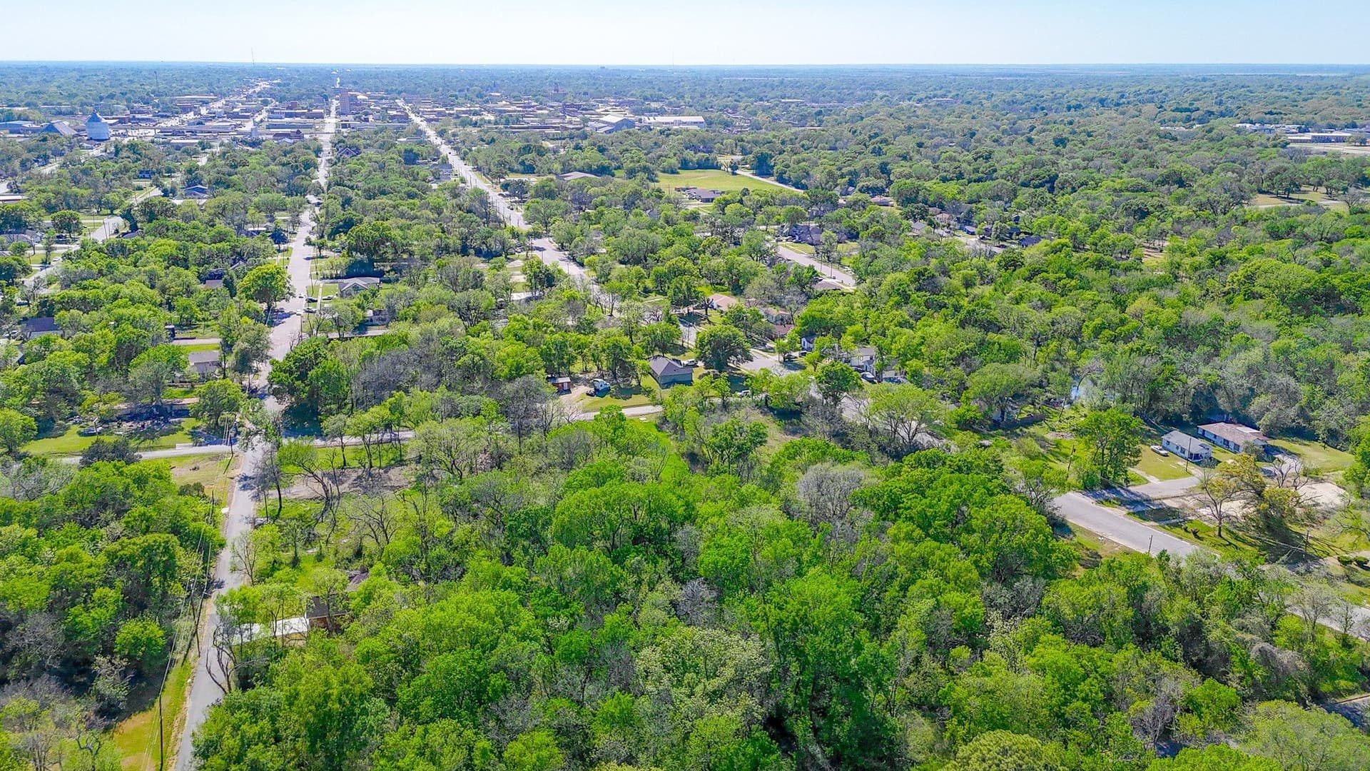 0.65 acres in Navarro County - photo 16