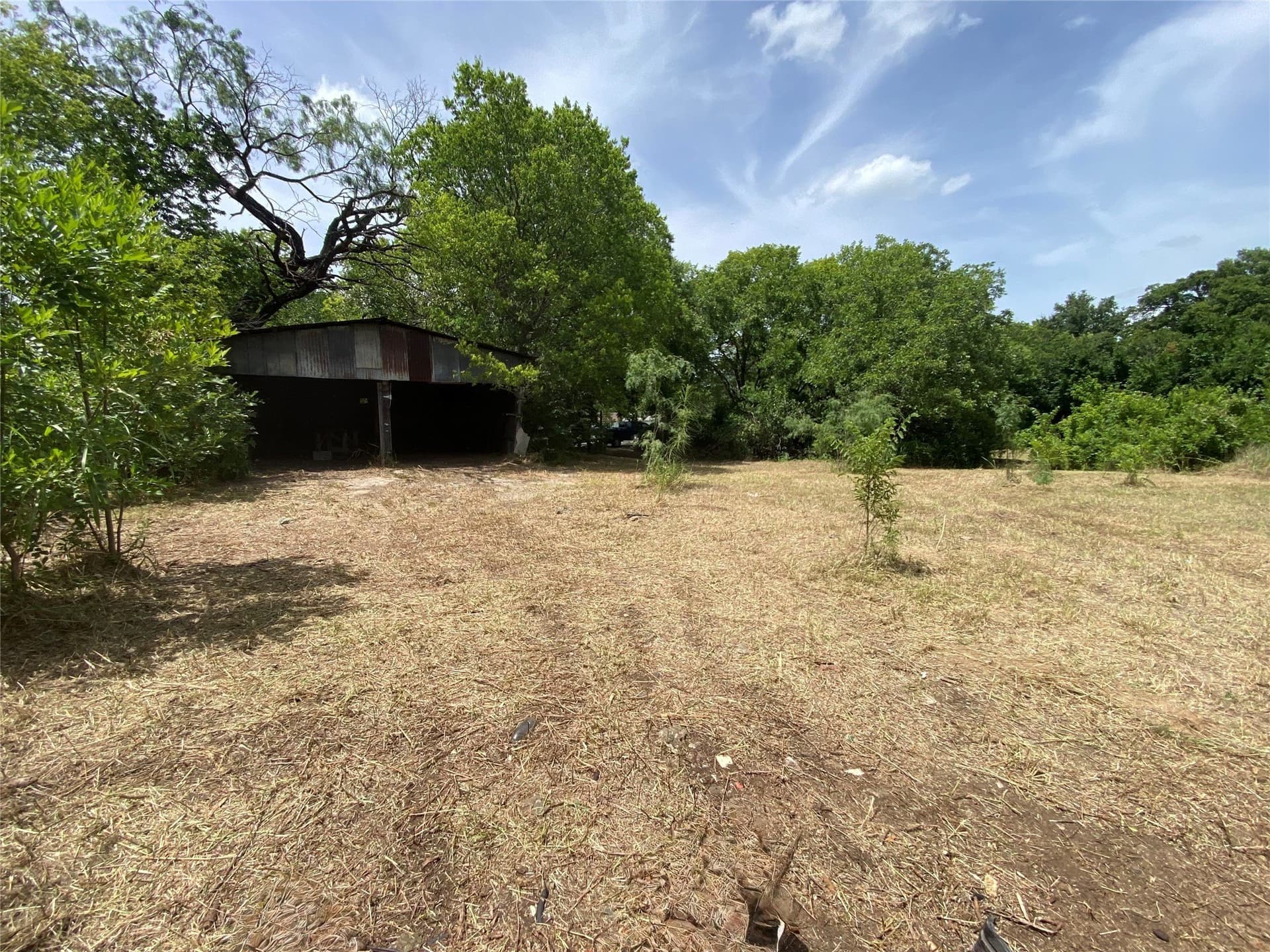 0.65 acres in Navarro County - photo 4