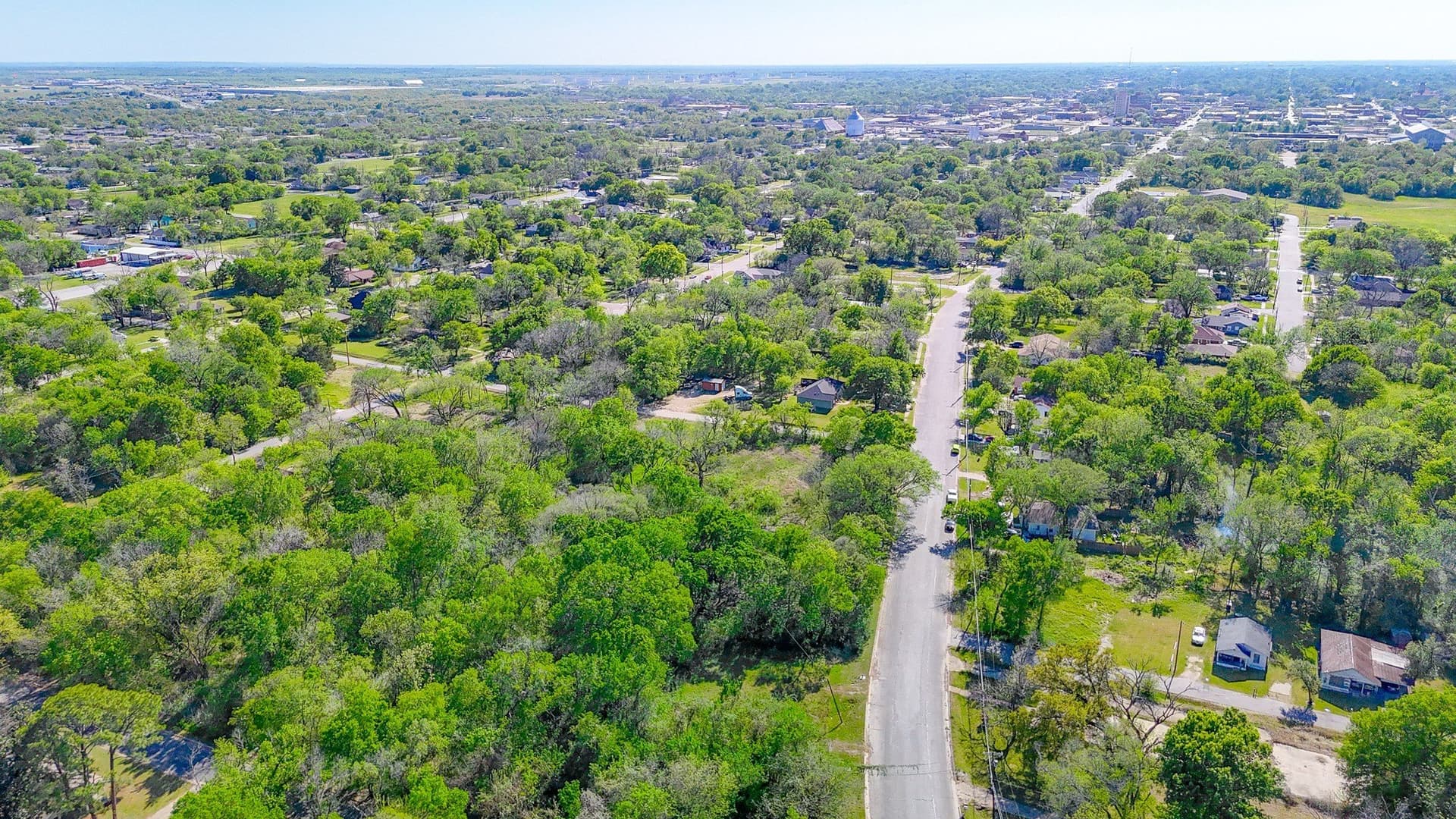 0.65 acres in Navarro County - photo 19