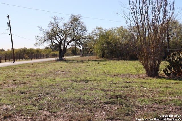 12.75 acres in Bexar County gallery image 3