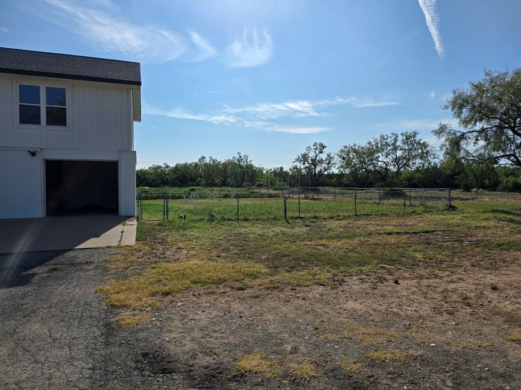 10.34 acres in Tom Green County - photo 6