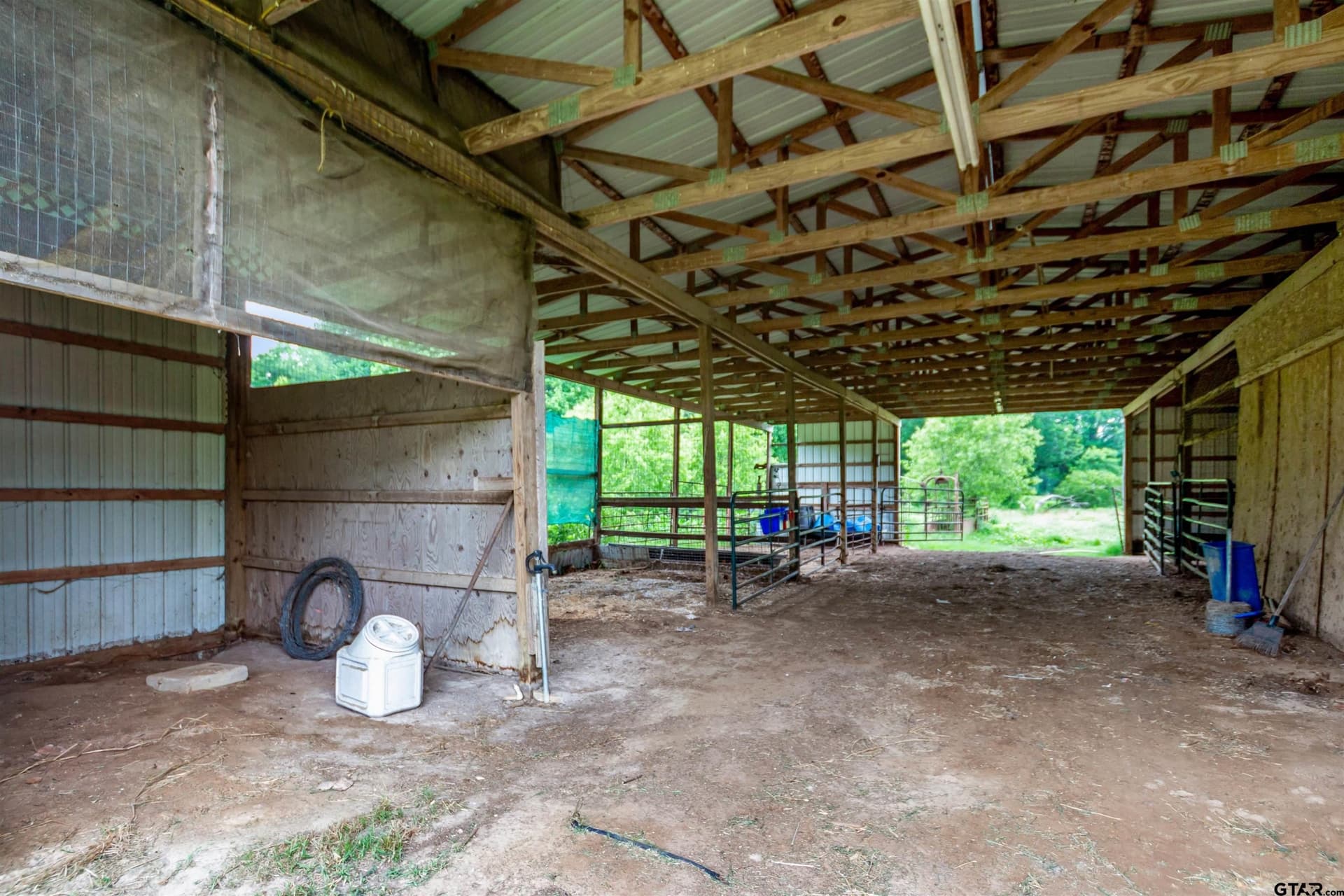 26.78 acres in Henderson County - photo 29