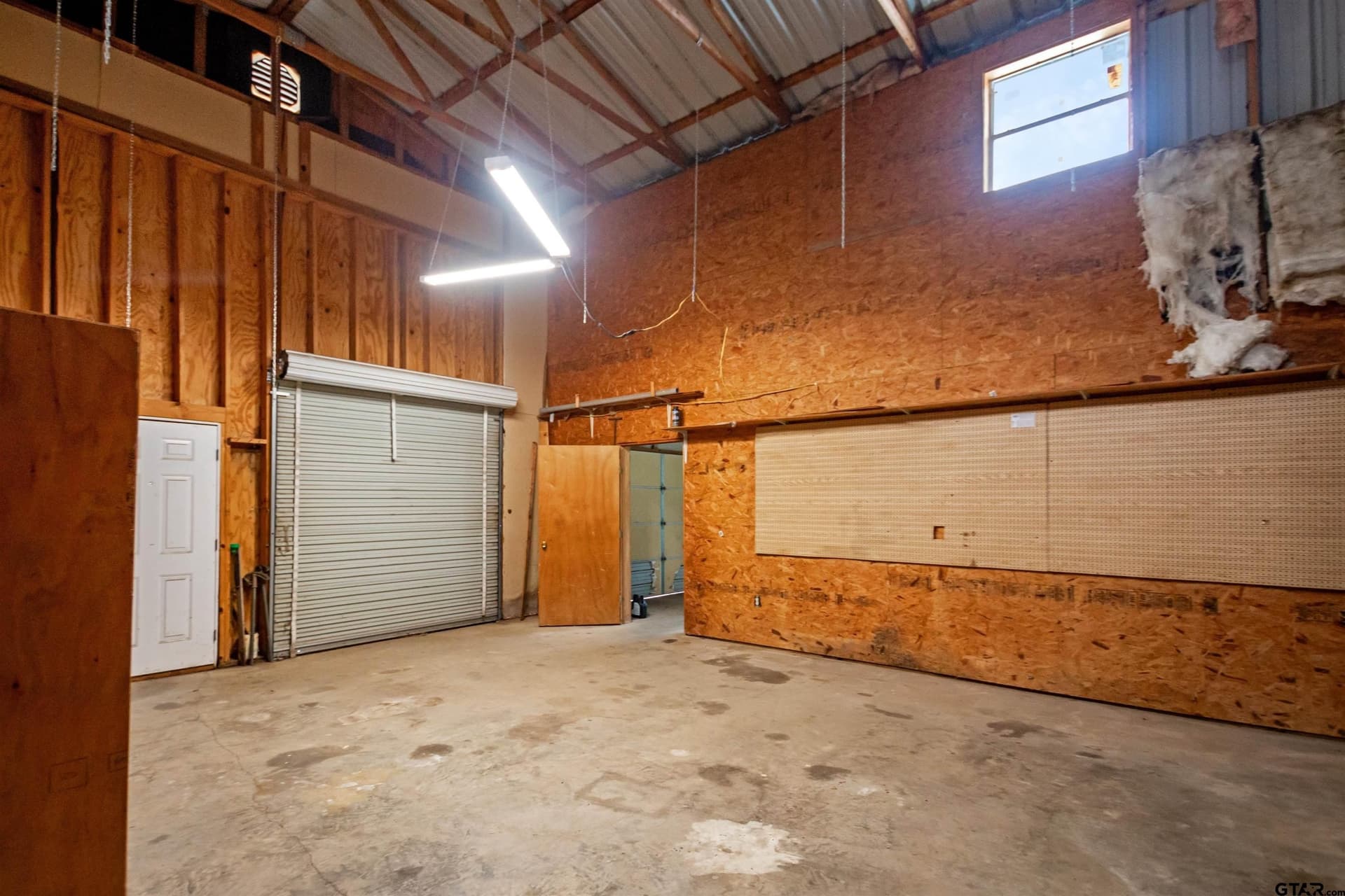 26.78 acres in Henderson County - photo 32
