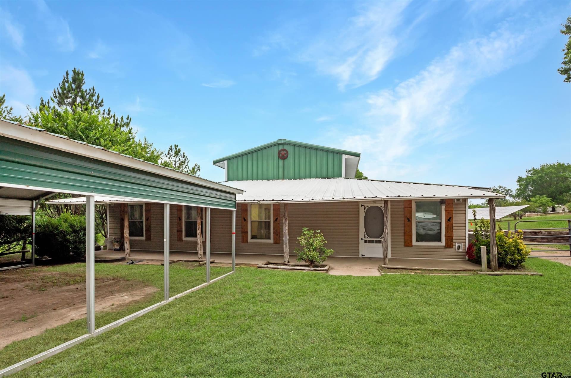26.78 acres in Henderson County