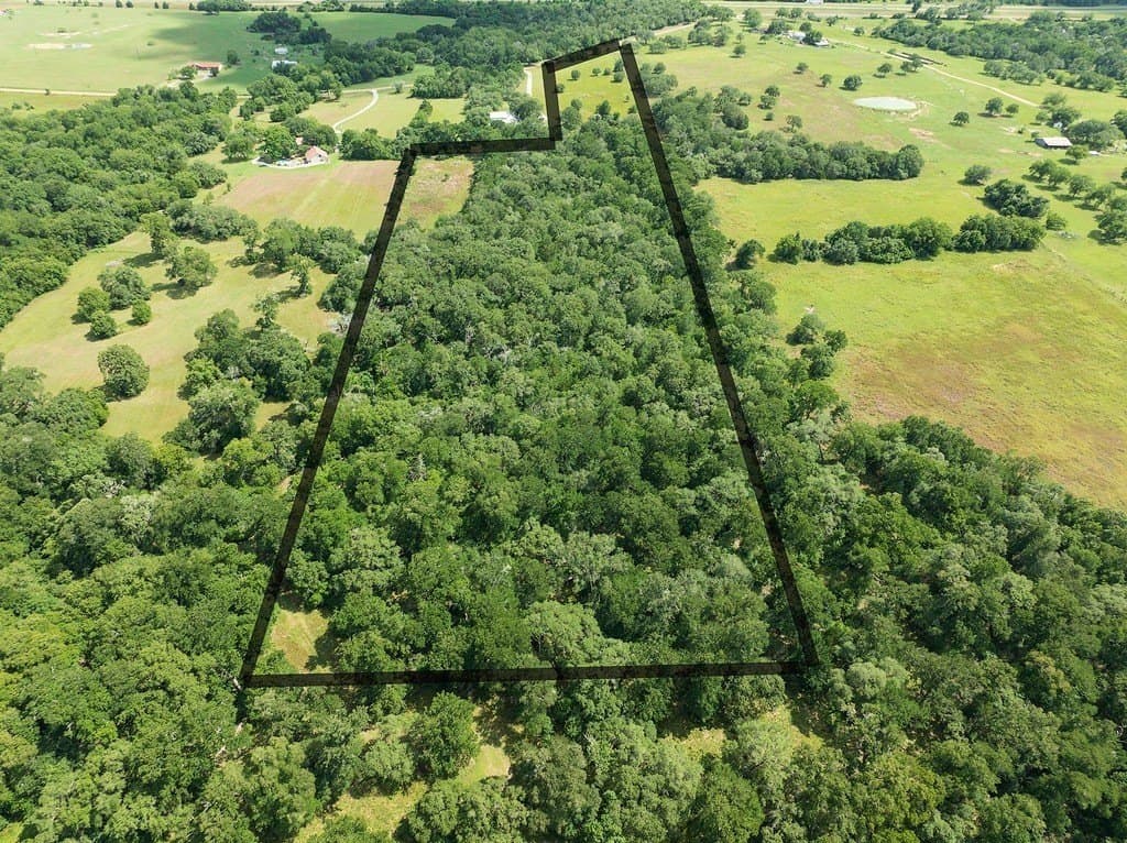 15.83 acres in Fayette County - photo 6