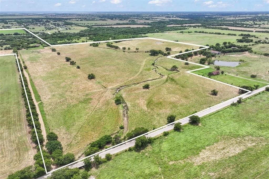 90.54 acres in Denton County gallery image 3