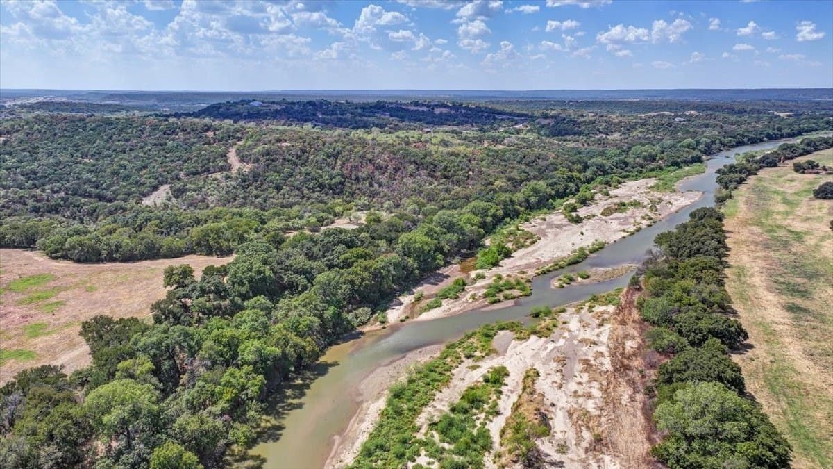 10.84 acres in Palo Pinto County - photo 4