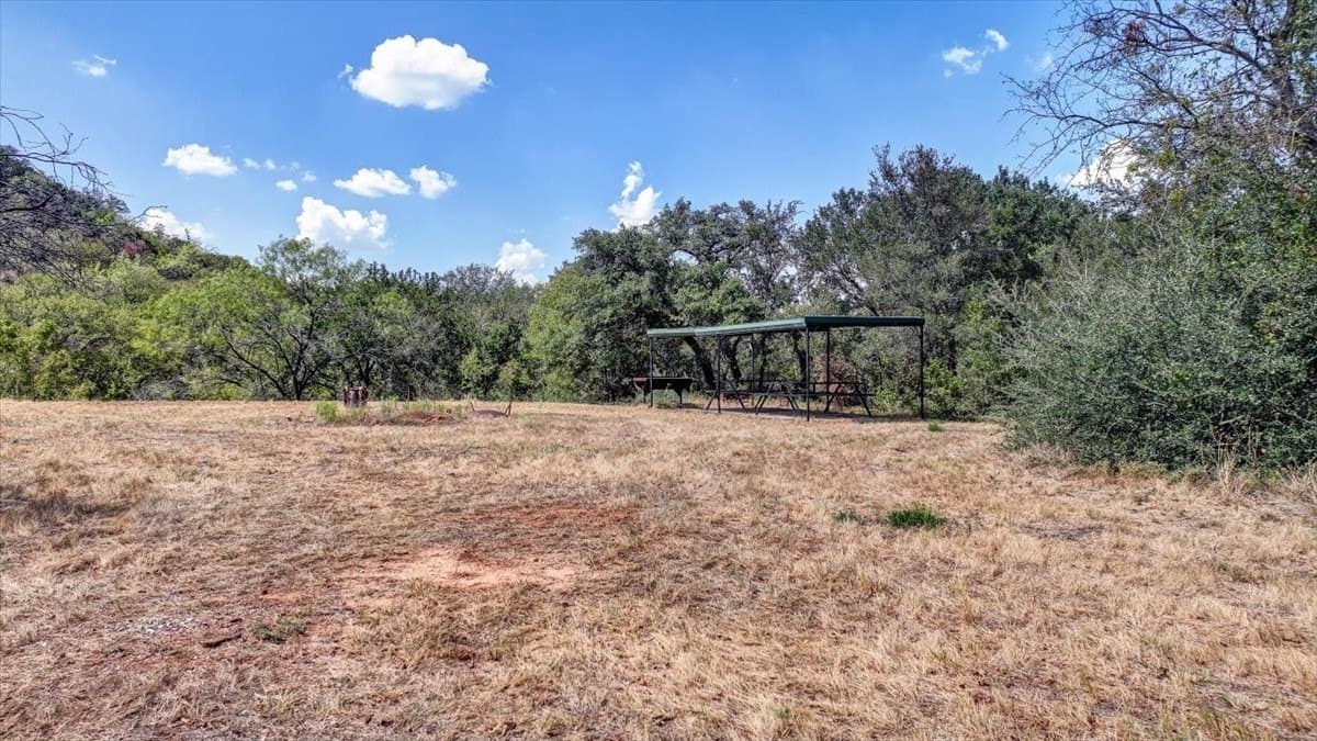 10.84 acres in Palo Pinto County - photo 9