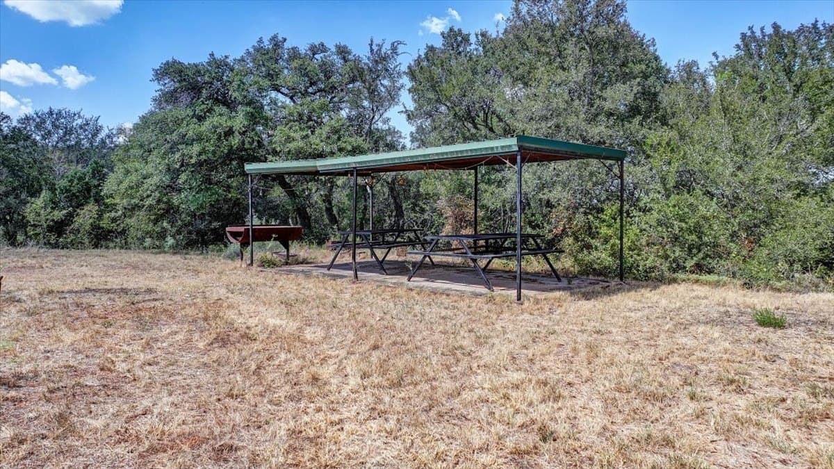 10.84 acres in Palo Pinto County - photo 10