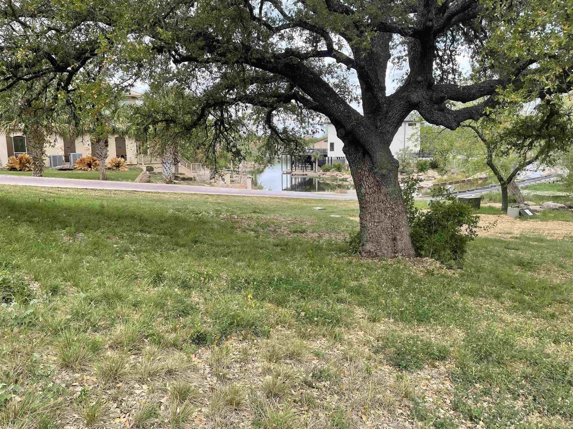 1.26 acres in Llano County