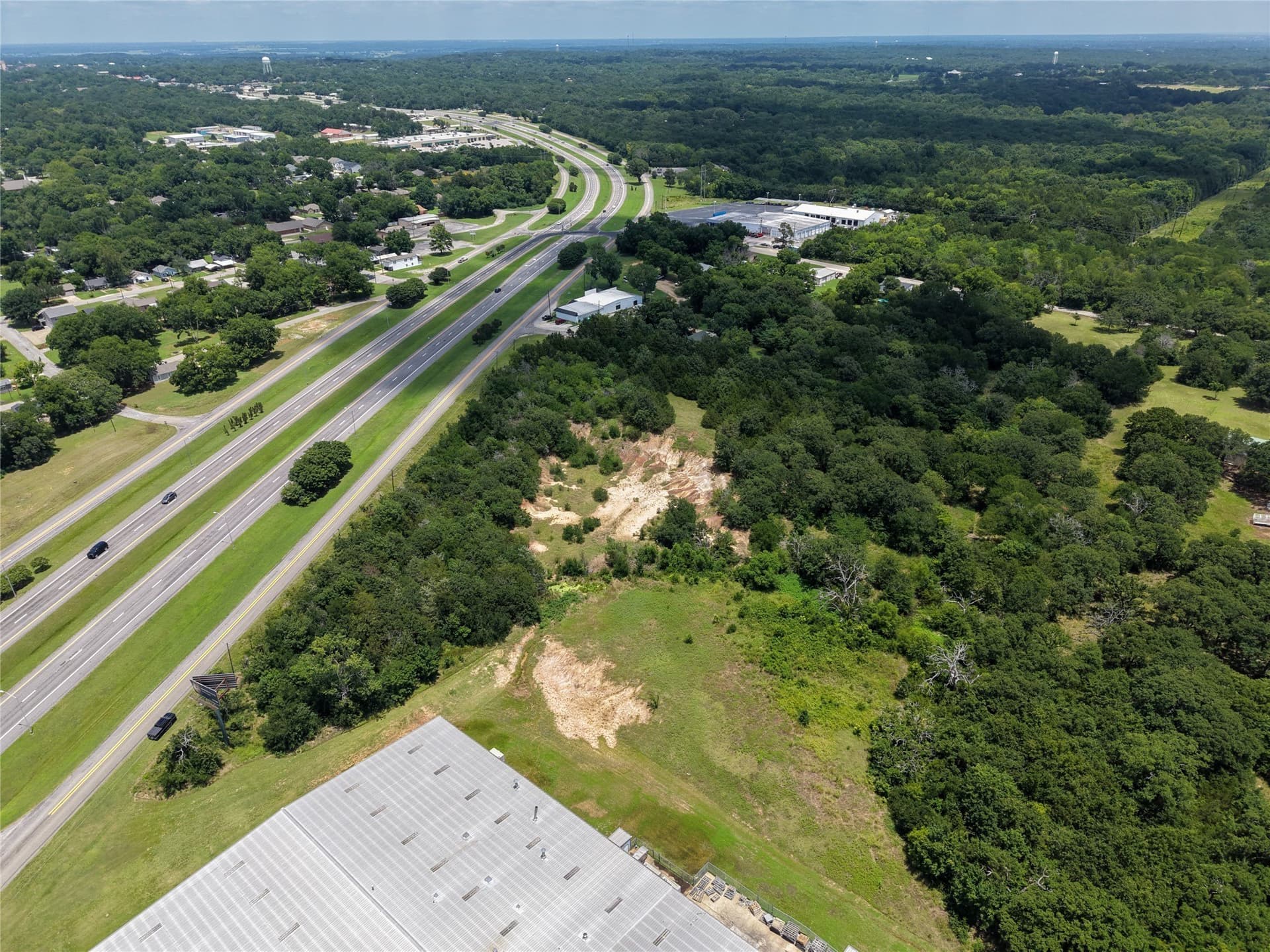 1.95 acres in Grayson County gallery image 3