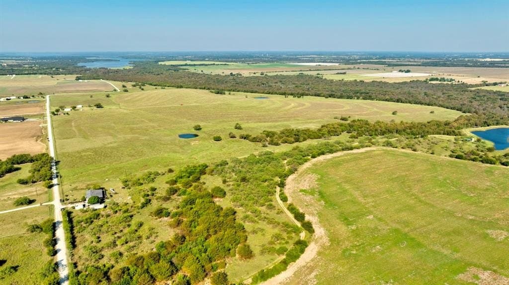 92.63 acres in Grayson County gallery image 4