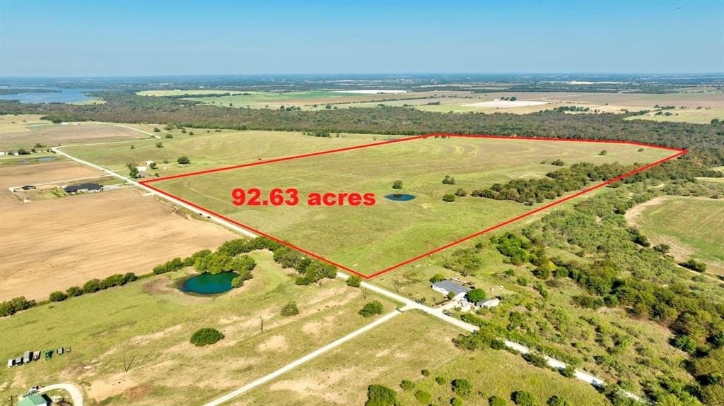 92.63 acres in Grayson County