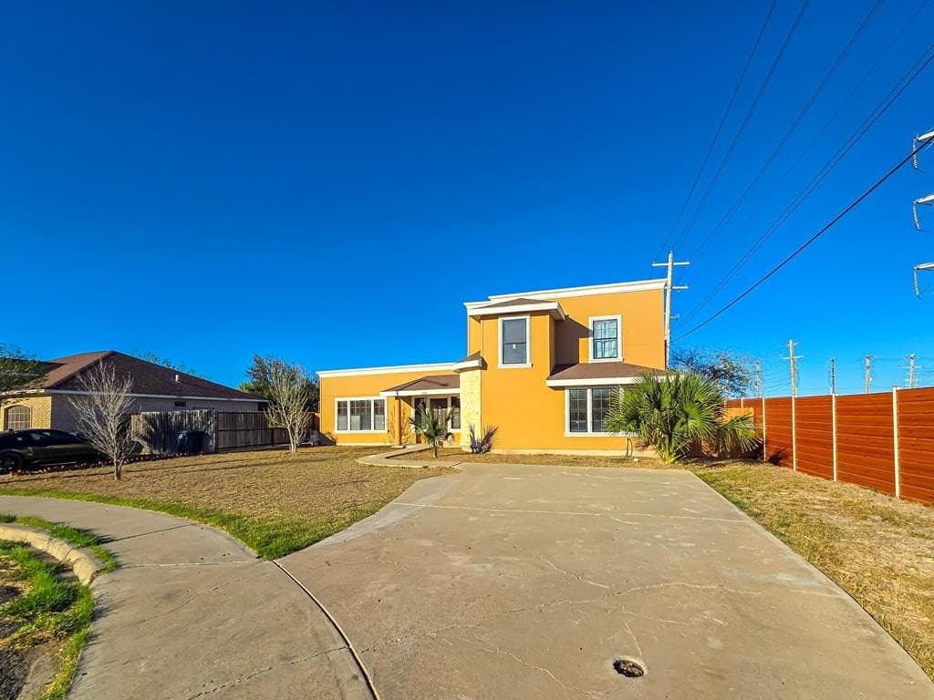 6,130 acres in Maverick County