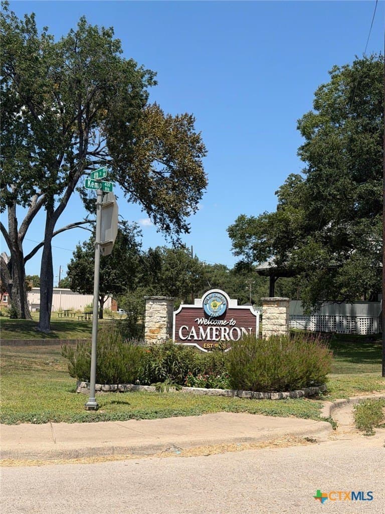10.17 acres in Milam County - photo 18