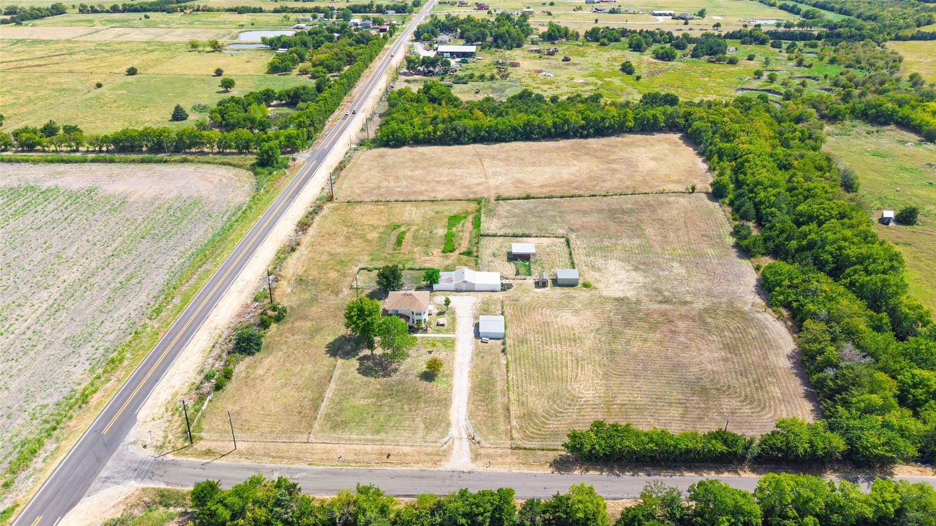 10.47 acres in Hunt County - photo 24
