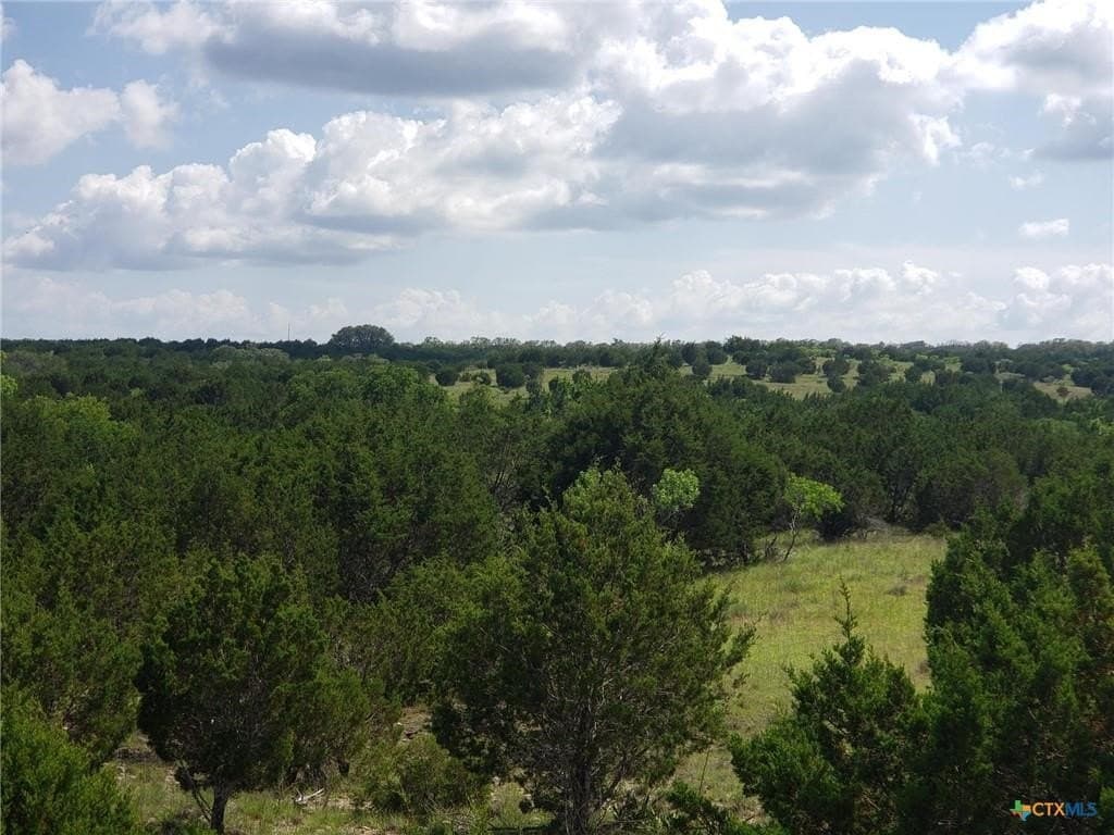 2,819.4 acres in Lampasas County gallery image 3