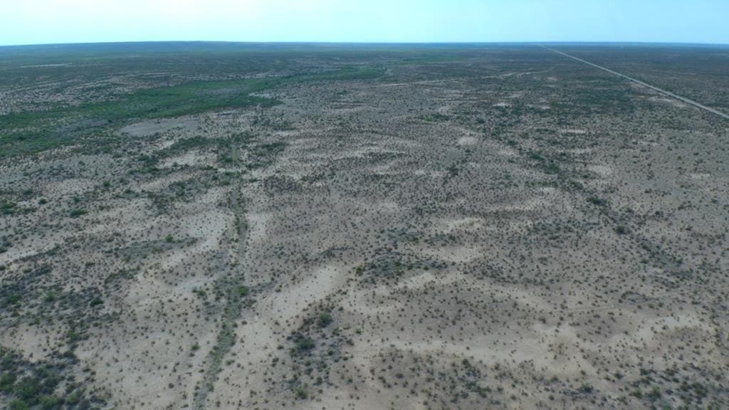 560 acres in Reeves County - photo 28