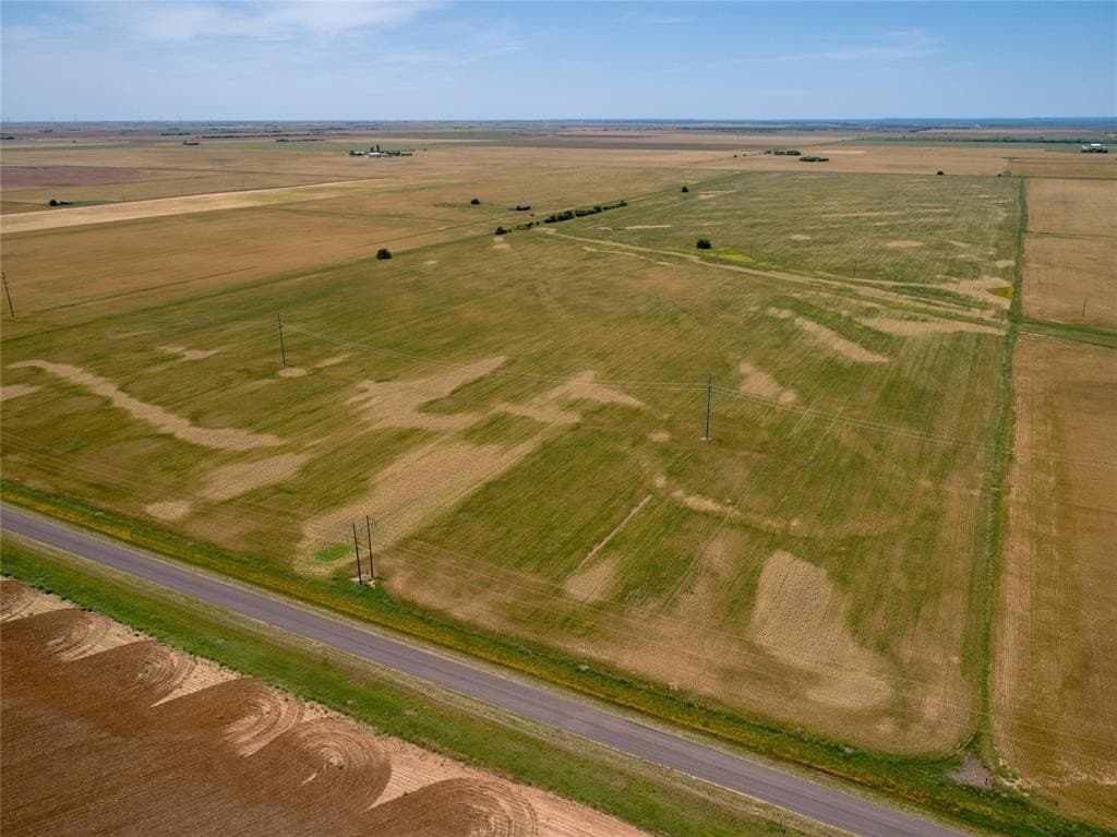 160 acres in Knox County gallery image 2