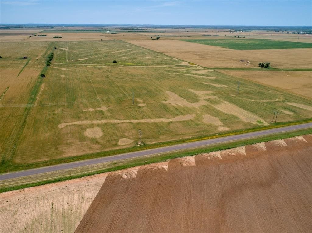 160 acres in Knox County gallery image 3