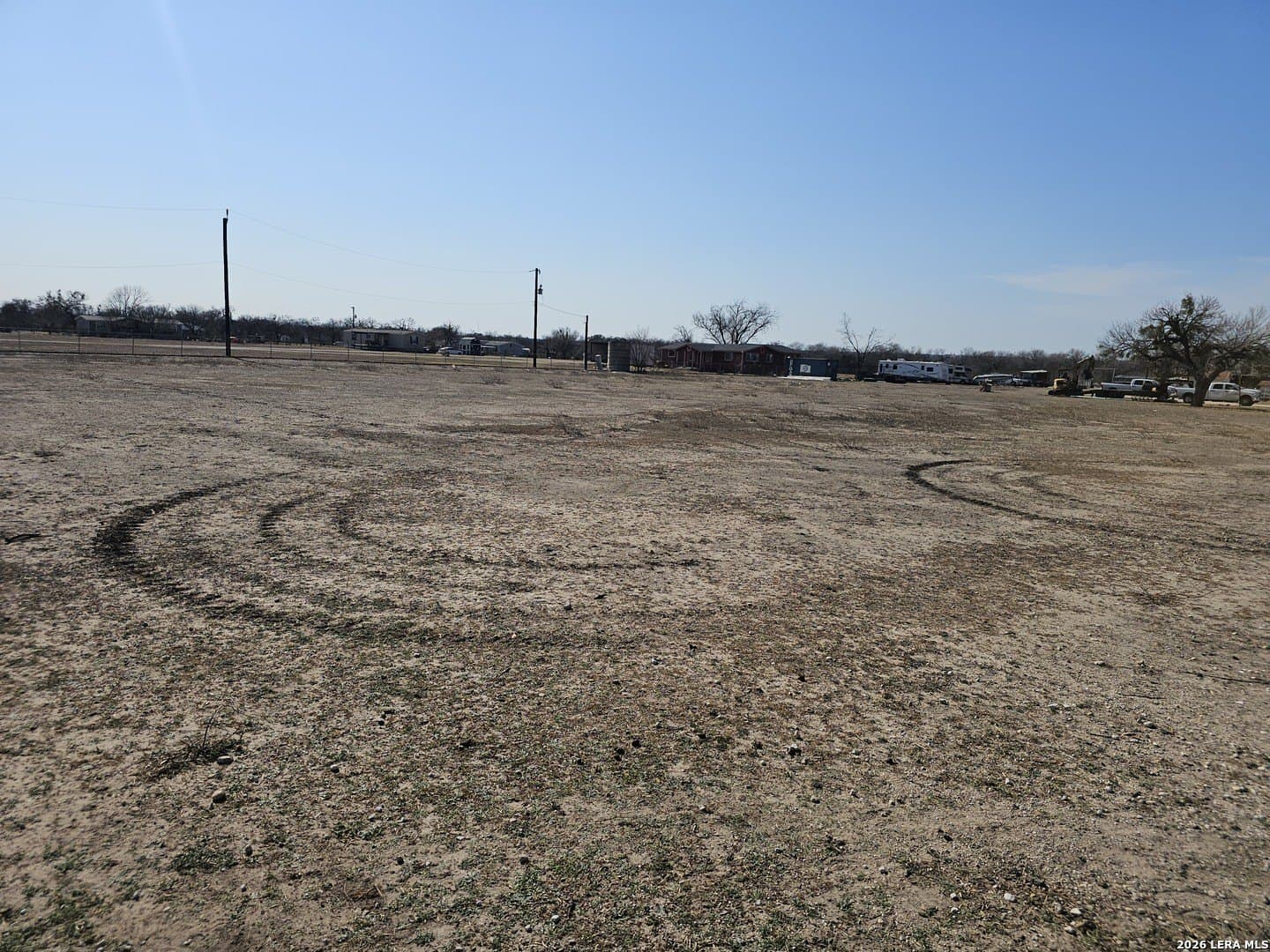 1.25 acres in Bexar County gallery image 4