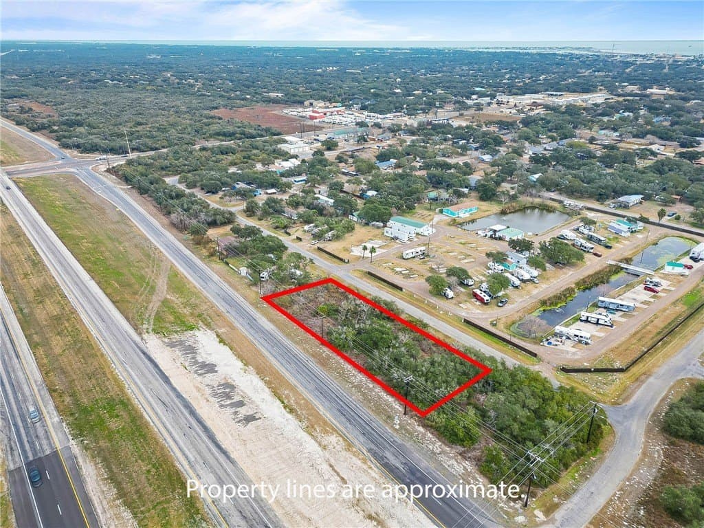 0.76 acres in Aransas County - photo 3