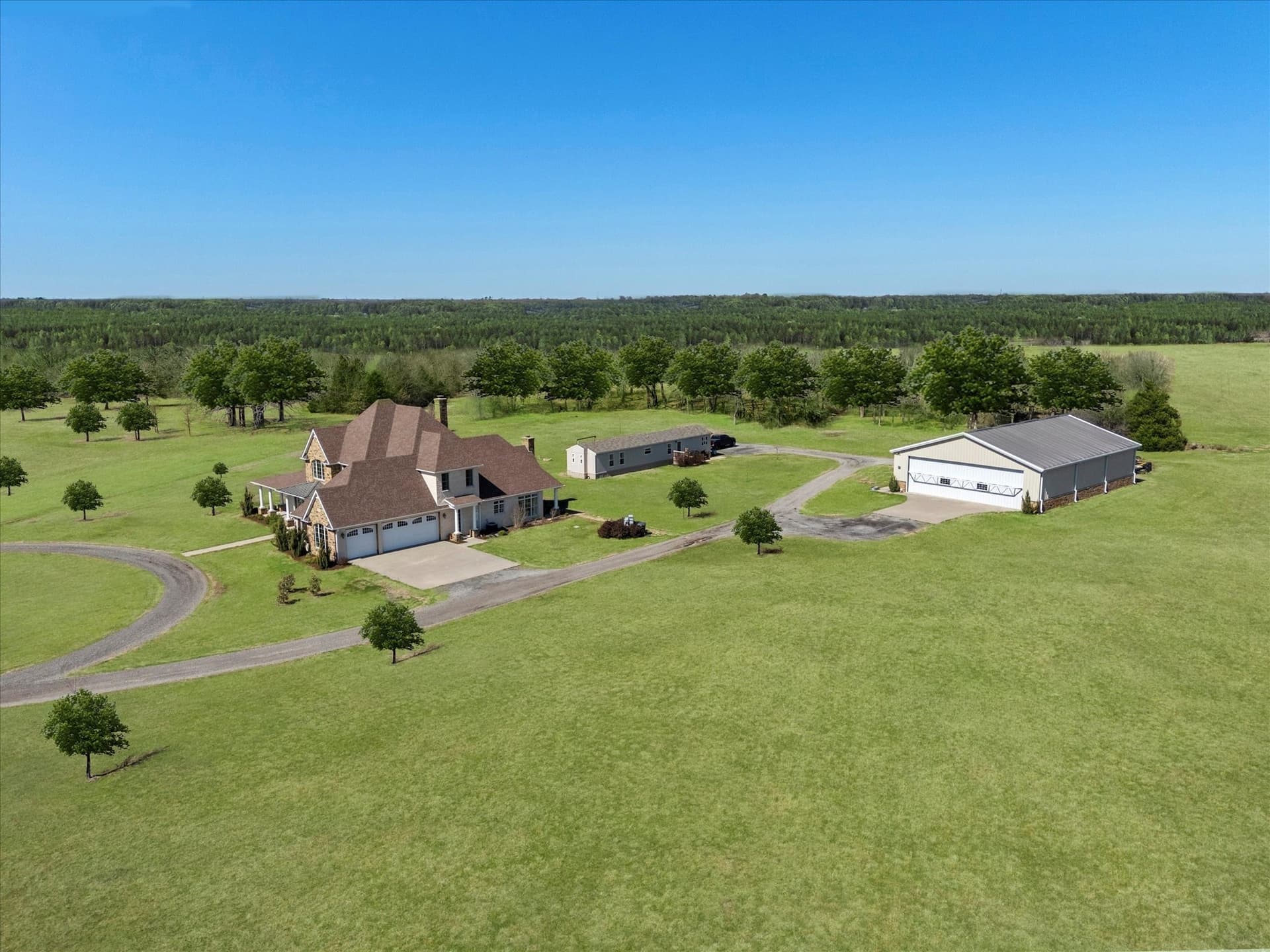 101.72 acres in Hunt County
