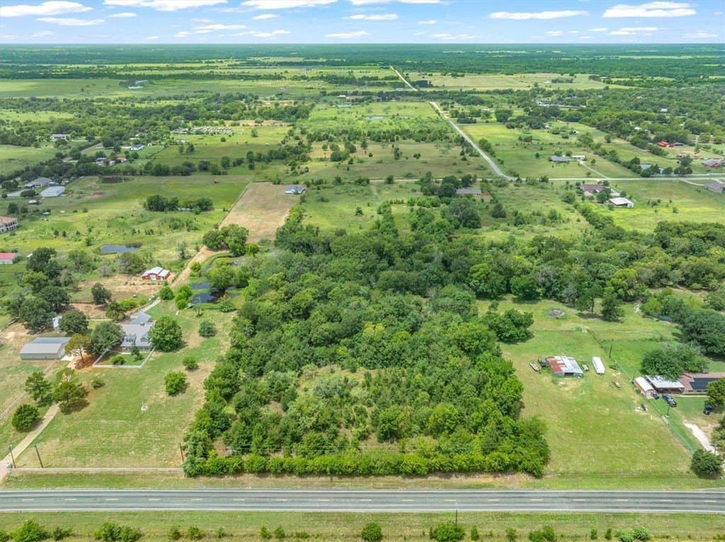 4.02 acres in Van Zandt County - photo 2