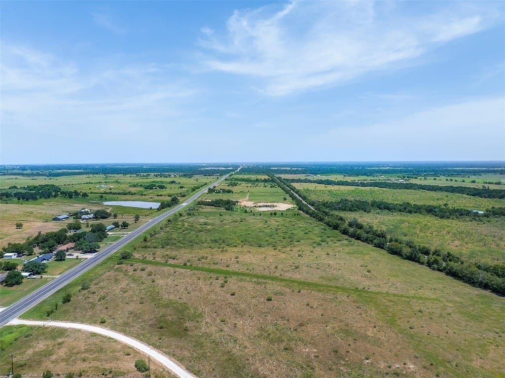 10 acres in Limestone County gallery image 3