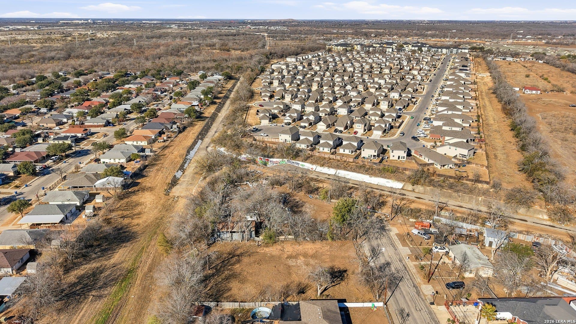 0.34 acres in Bexar County gallery image 3