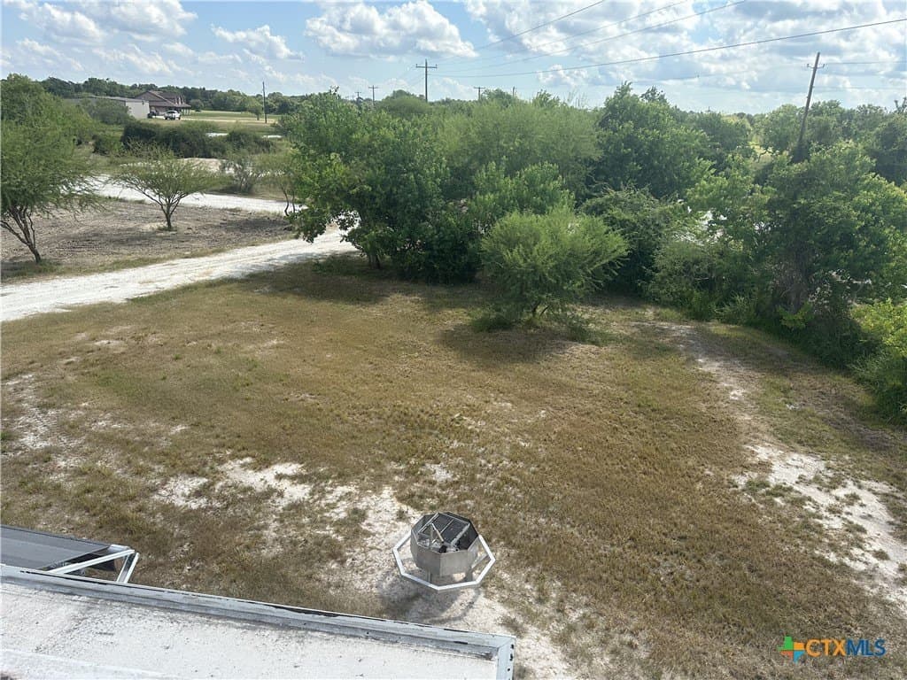 2.76 acres in Calhoun County