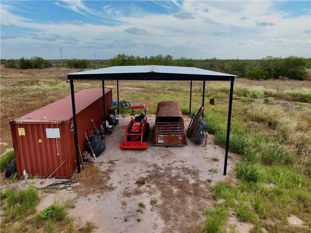 12.32 acres in Brooks County - photo 4