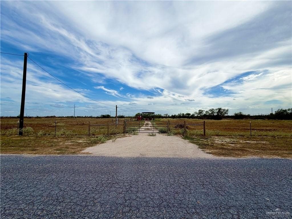 12.32 acres in Brooks County - photo 8