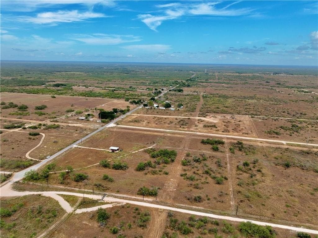 12.32 acres in Brooks County - photo 6