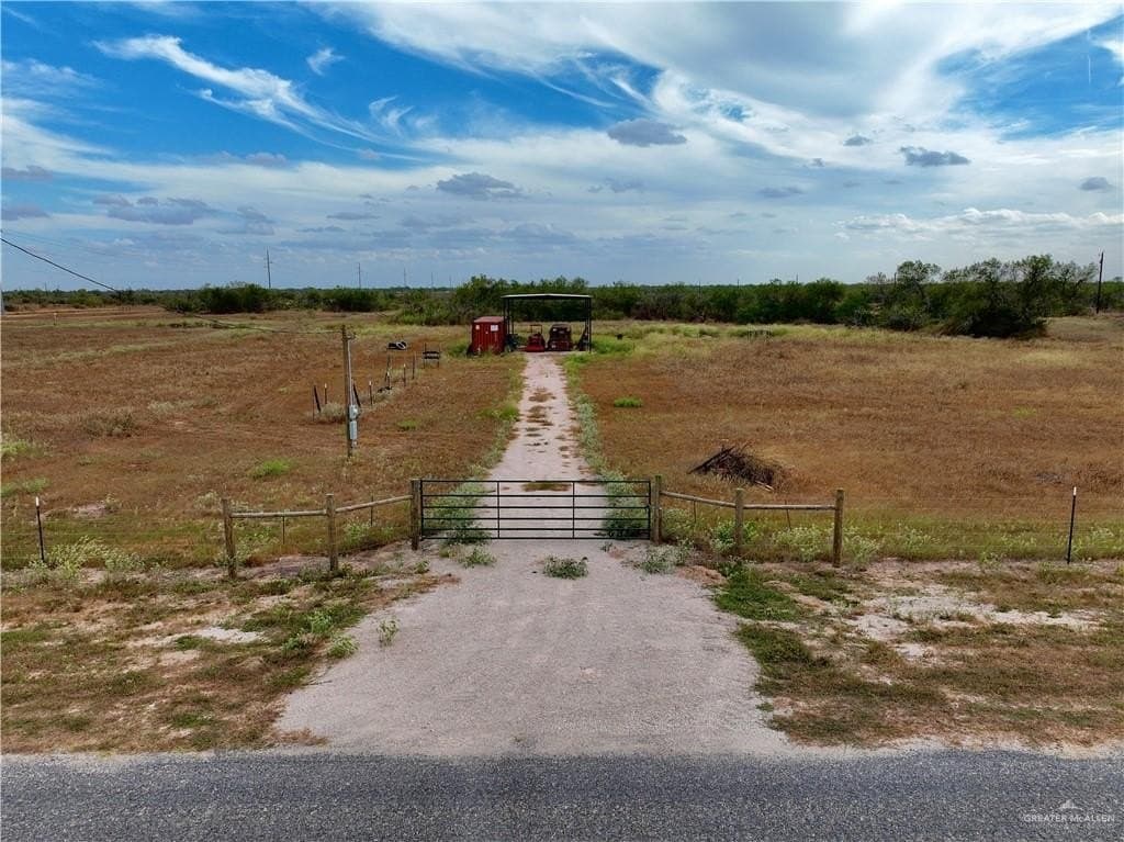 12.32 acres in Brooks County - photo 9