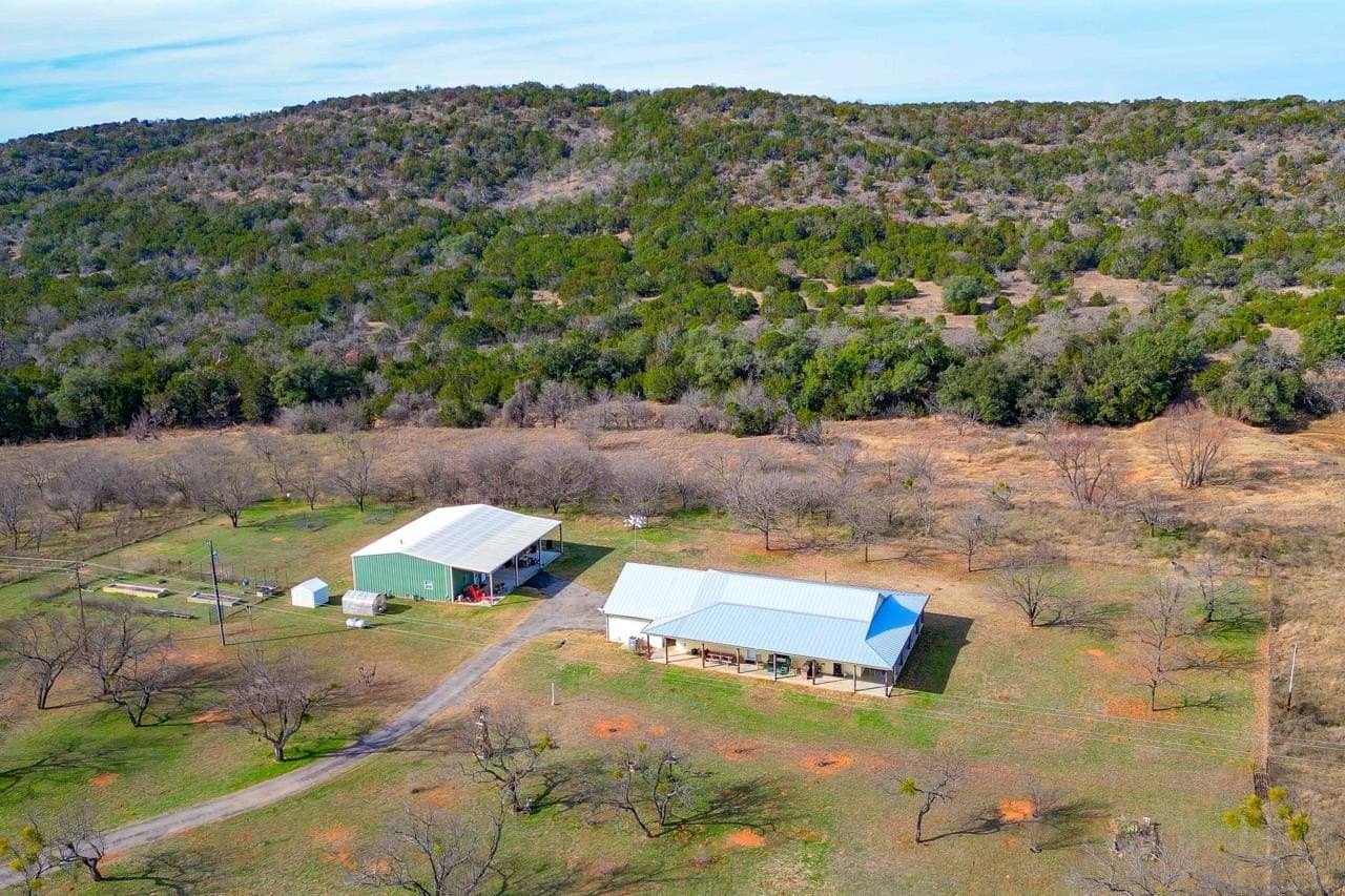 125.78 acres in Llano County