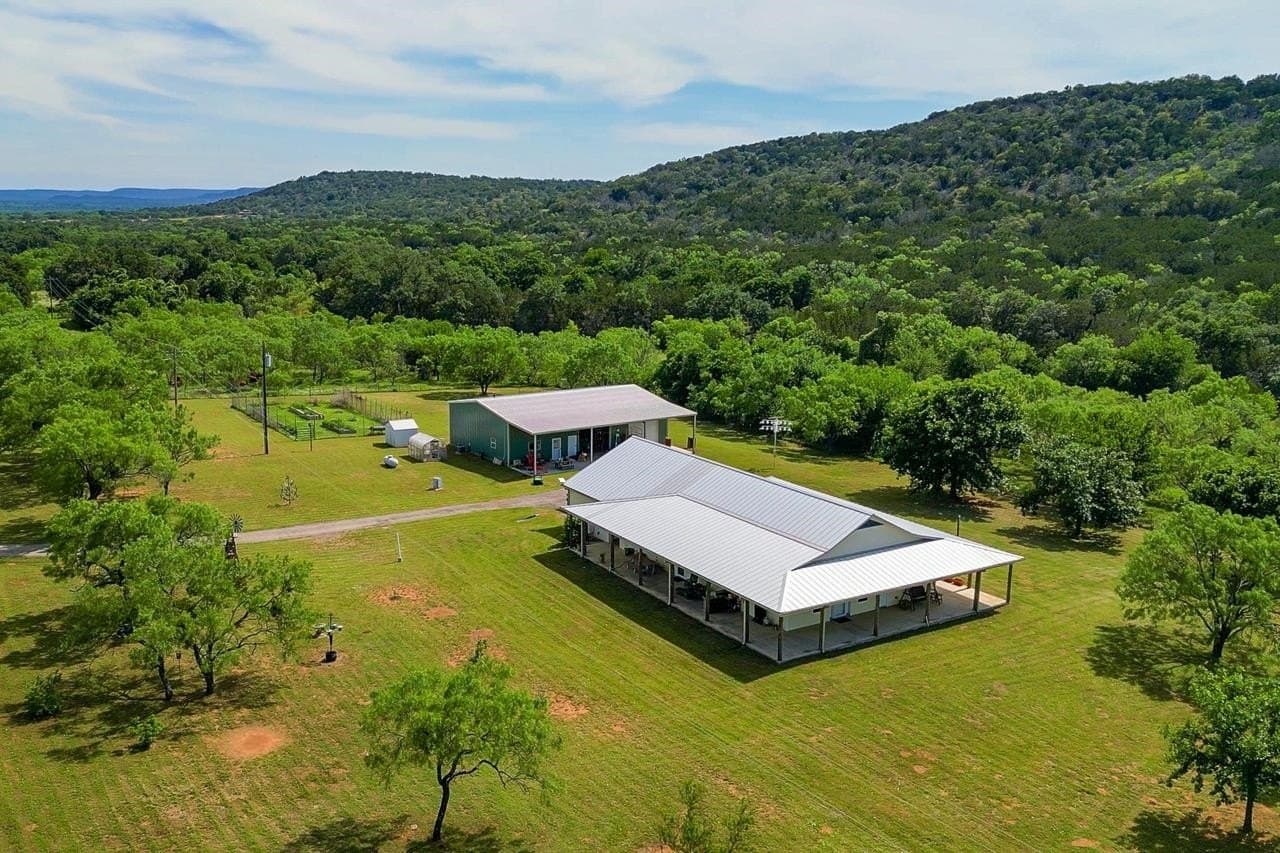 125.78 acres in Llano County - photo 3
