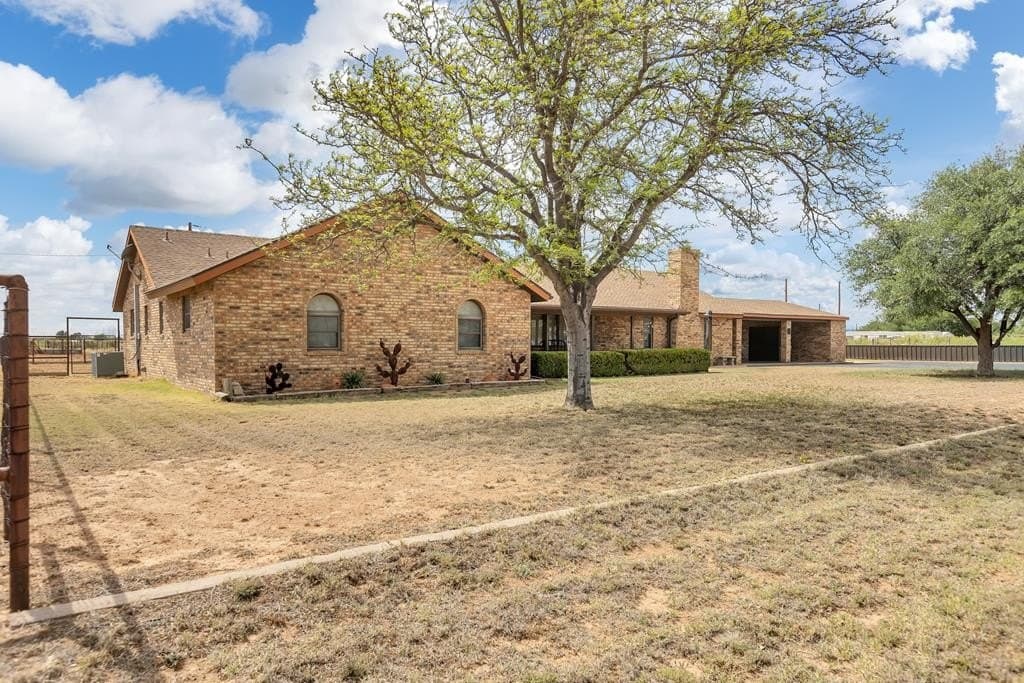 17.8 acres in Ector County